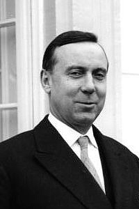 Мишель Дебре (1912 - 1996) - автор Конституции Франции 1958 г.