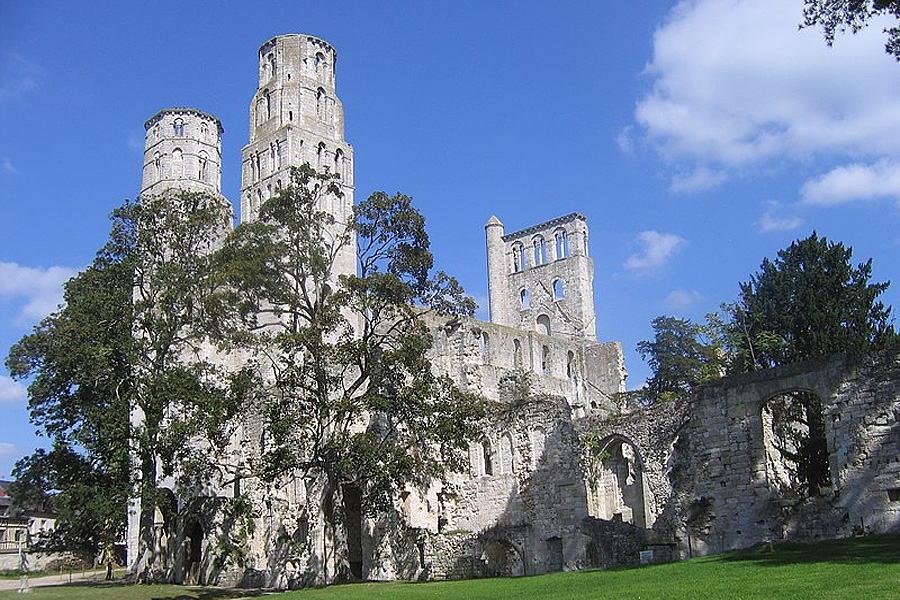 Аббатство Жюмьеж (abbaye de Jumièges)