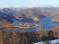 Водохранилище Сарран (Овернь, Канталь-Авейрон)