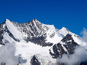 Гора Надельхорн (Nadelhorn): 4 327 м
