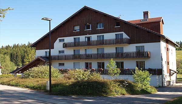 Гостевой дом La Roche du Trésor Village Vacances (Ду, Франш-Конте, Франция)