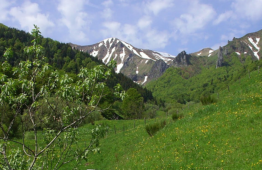 Центральный массив, Франция. Панорама