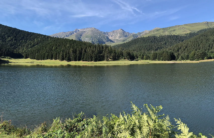 Озеро Пейоль (Lac de Payolle) - исток реки Адур де Пейоль