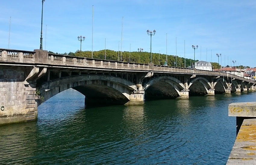 Река Адур (Adour)