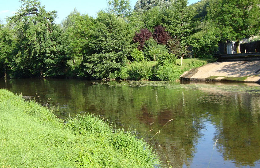 Река Авейрон (Aveyron)