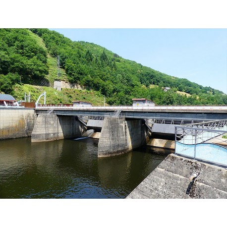 Плотина Камберак (Barrage de Cambeyrac)