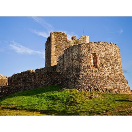 Замок Кальмон д'Ольт (Château de Calmont d'Olt)