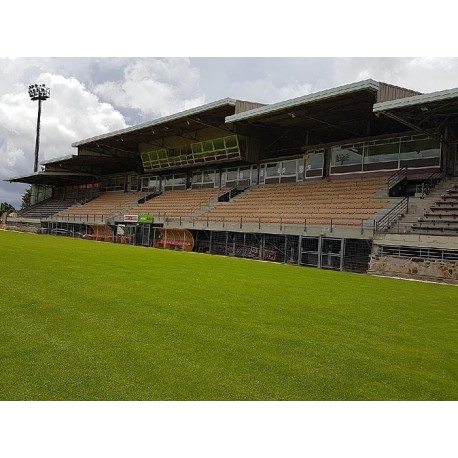 Стадион Поль Линьон (Stade Paul Lignon): Родез, Авейрон