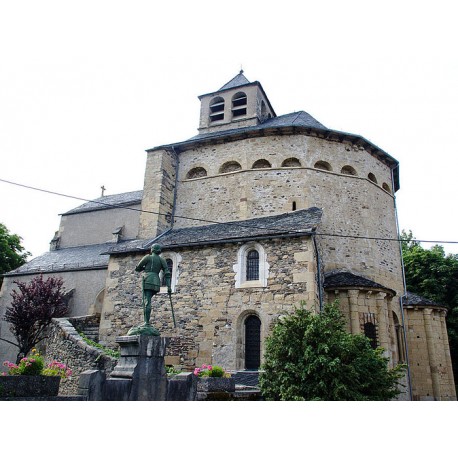 Церковь Святой Евлалии в Сент-Эулали-д'Ольт (Église Sainte-Eulalie de Sainte-Eulalie-d'Olt)