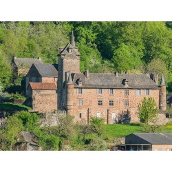 Замок Комбре (Château de Combret)