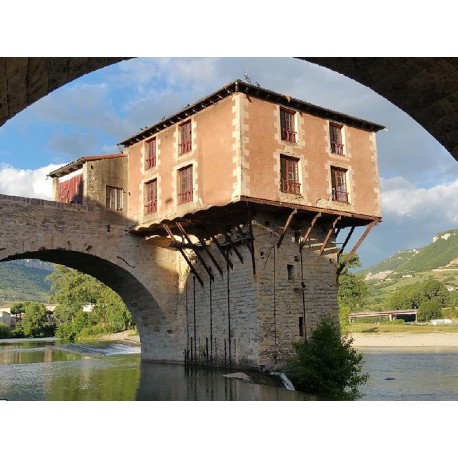Мост Пон-Вьё Мийо (Pont-Vieux de Millau)