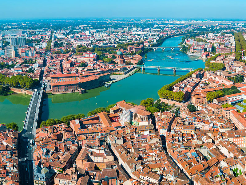 Тулуза (Toulouse): панорама городских мостов